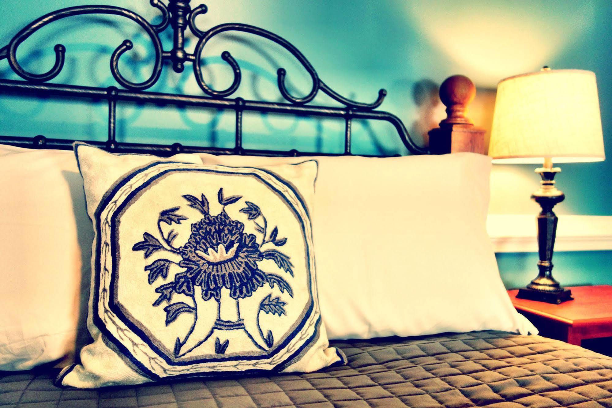 ニューキャッスル The Jacqueline House Bed & Breakfast エクステリア 写真