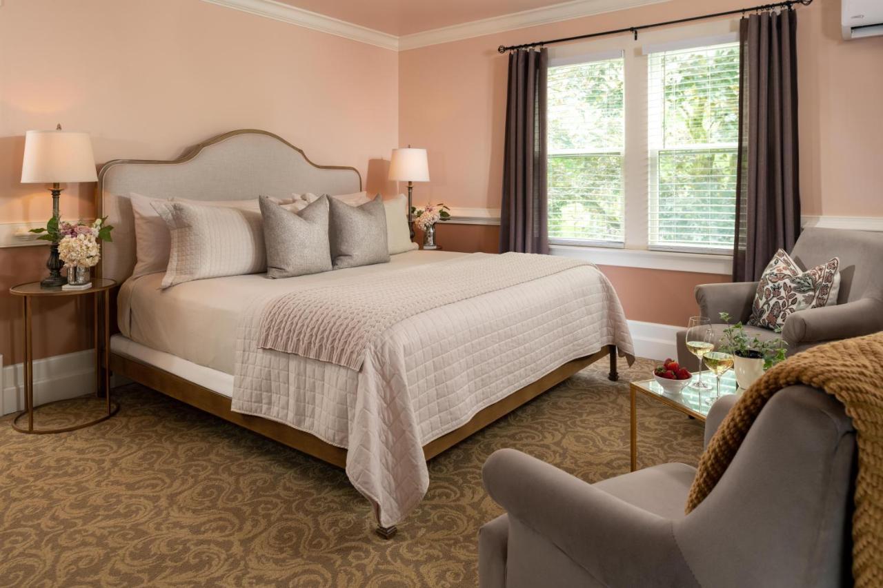 ニューキャッスル The Jacqueline House Bed & Breakfast エクステリア 写真